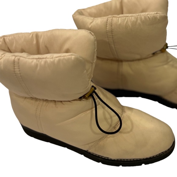 J.Crew Women's Elsa Puffer Boot With Primaloft Dusty Ivory Size 9 Style BD325 - Picture 6 of 12